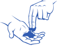 Primo passo dell'applicazione di Hondro Sol: prendere una piccola quantità di spray per i dolori articolari