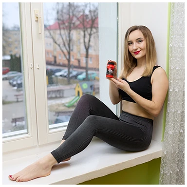 Foto della recensore Jeanette, cliente soddisfatta dei risultati di Fat Burn Active